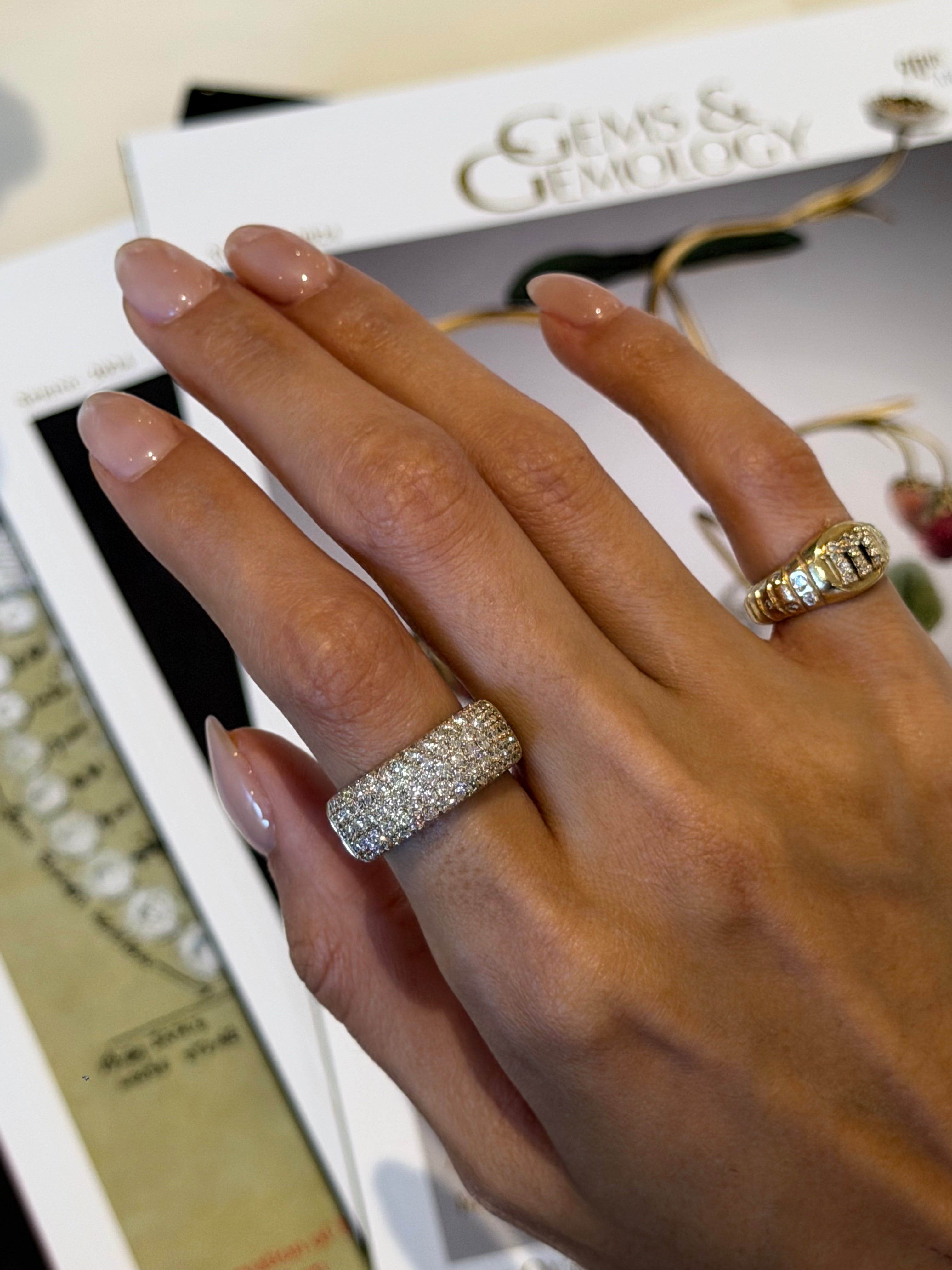 Oura Ring Cover - The Pavé